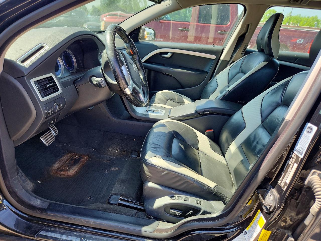 Volvo V70 3.2