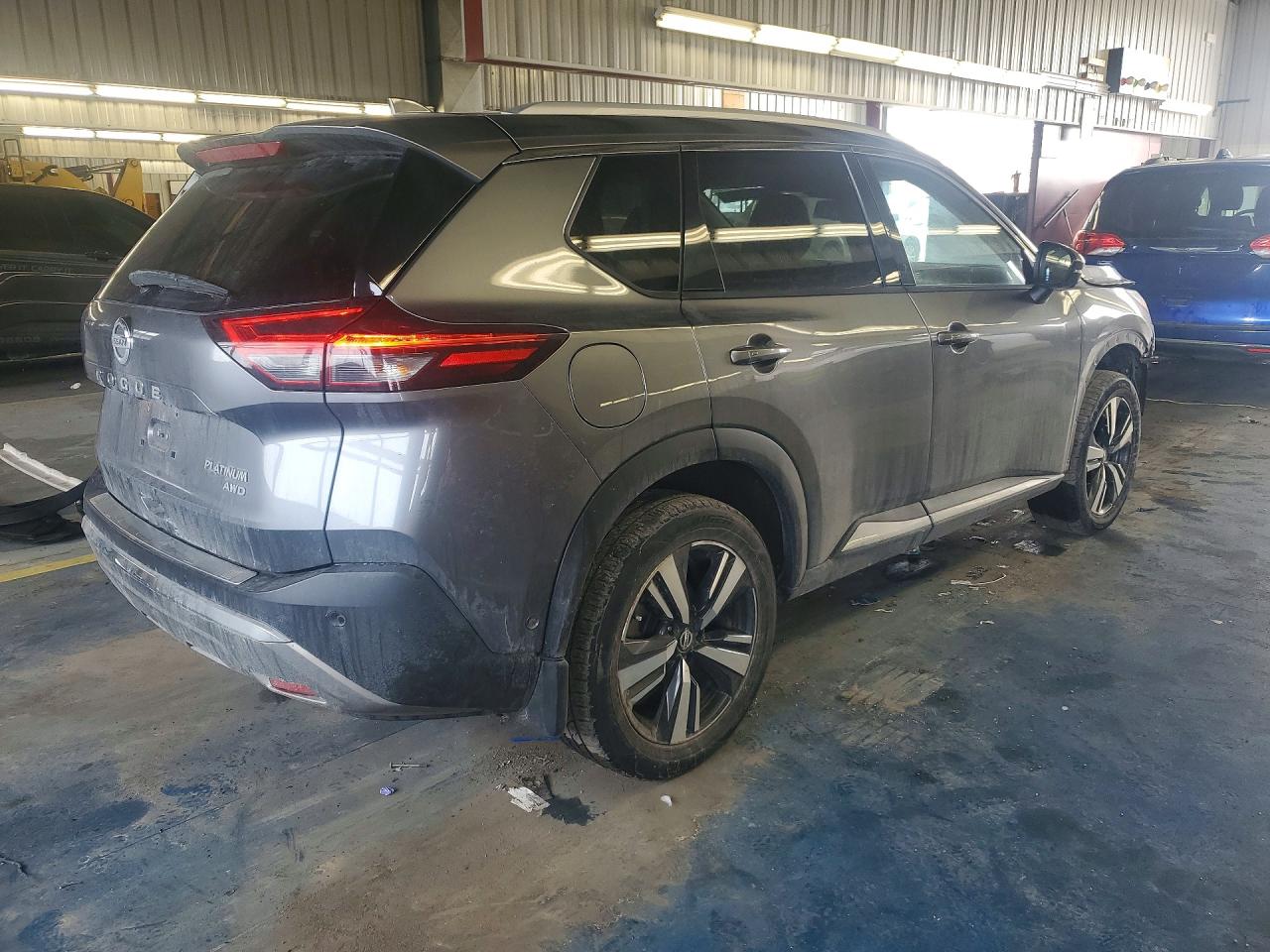 Nissan Rogue Platinum