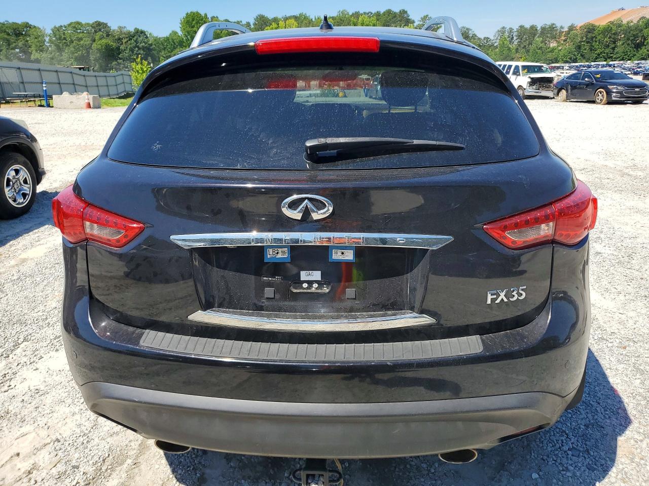 INFINITI Fx Base