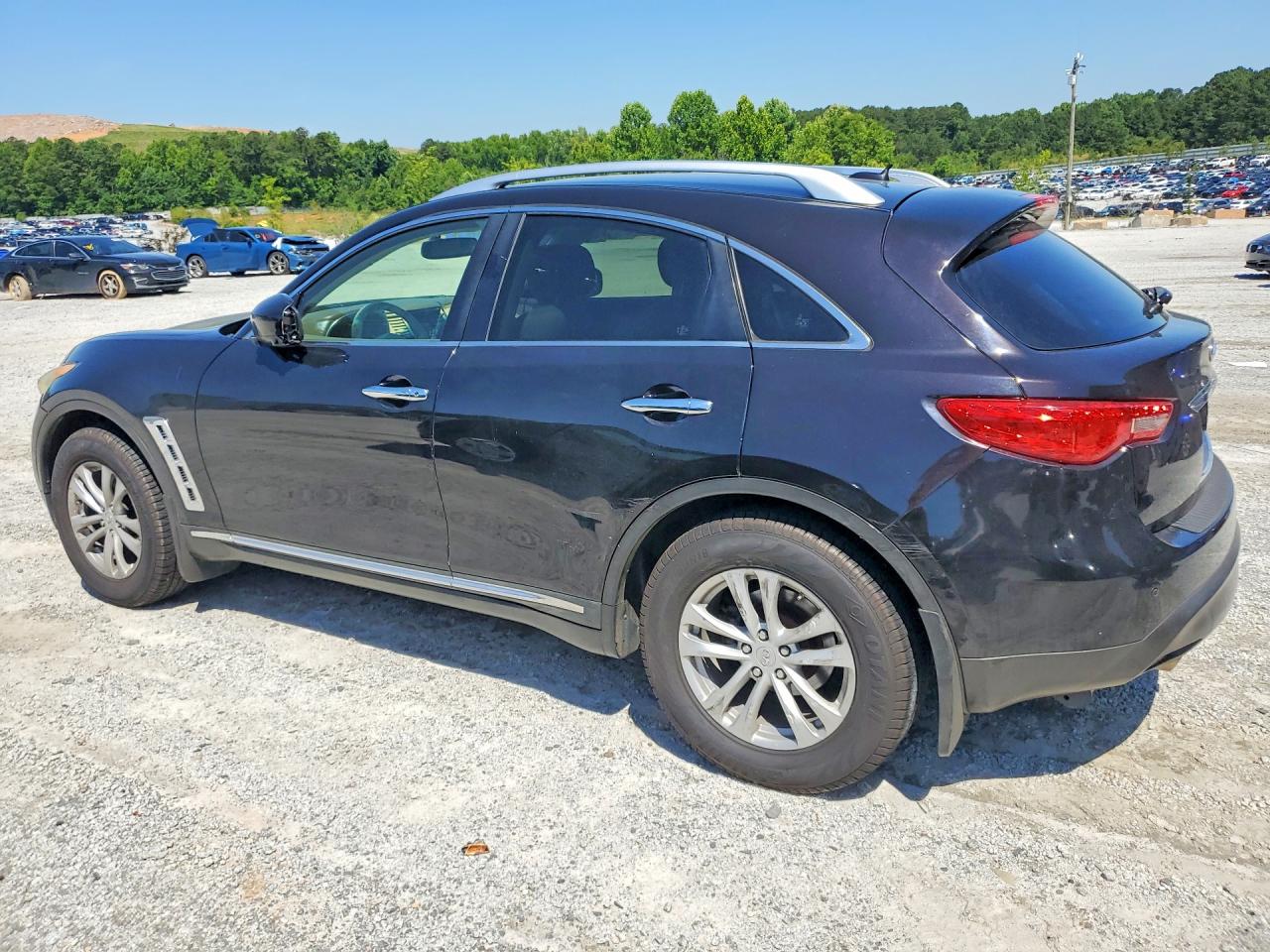 INFINITI Fx Base