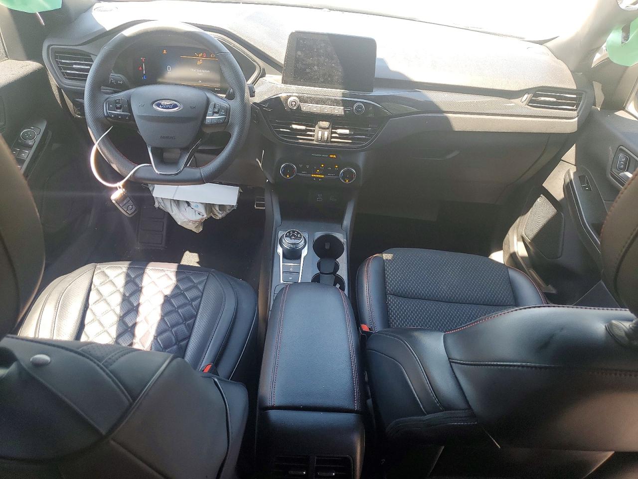 Ford Escape St Line