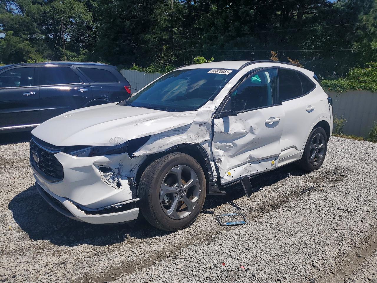 Salvage Ford Escape Image