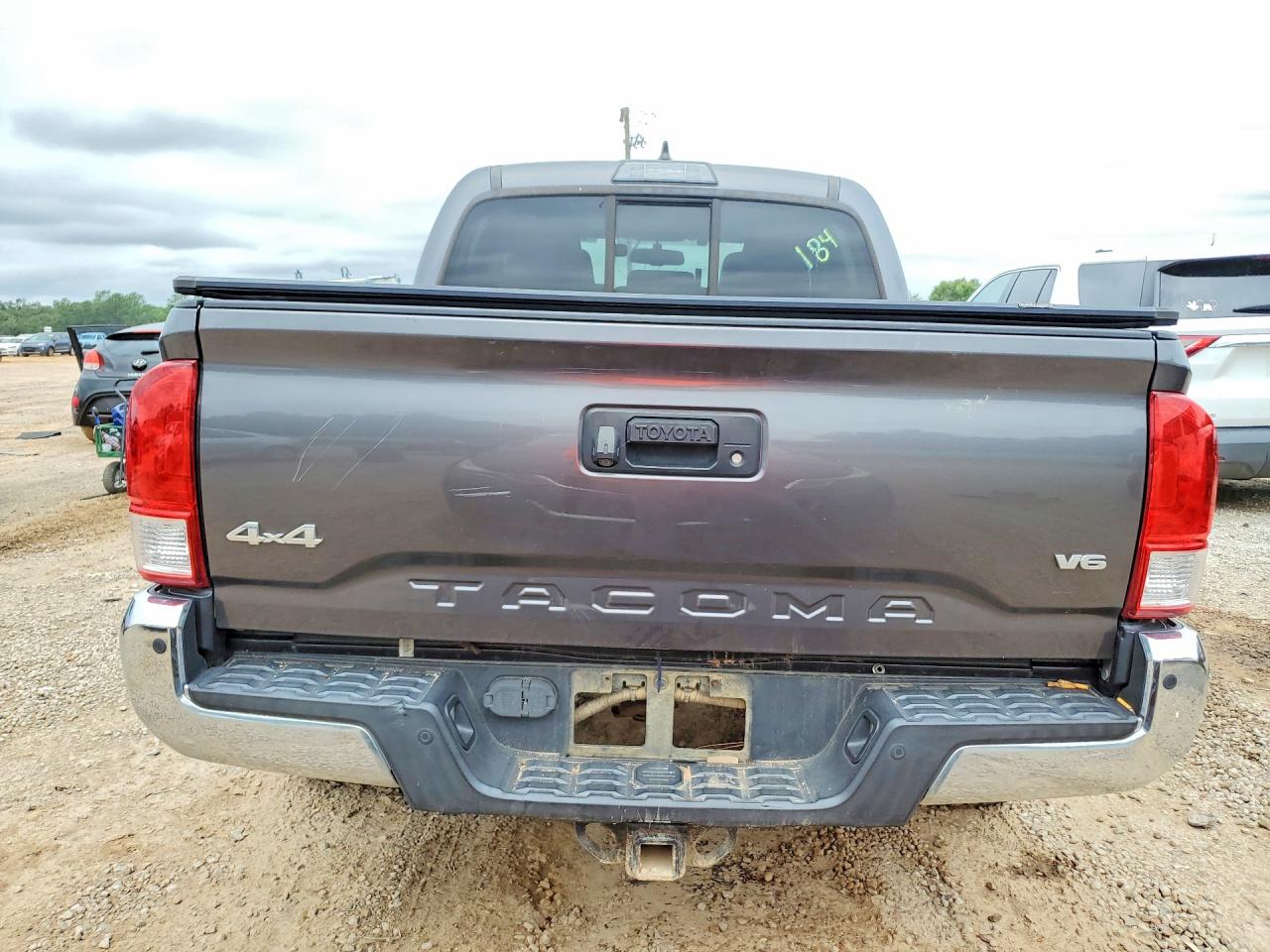 Toyota Tacoma Sr5 V6