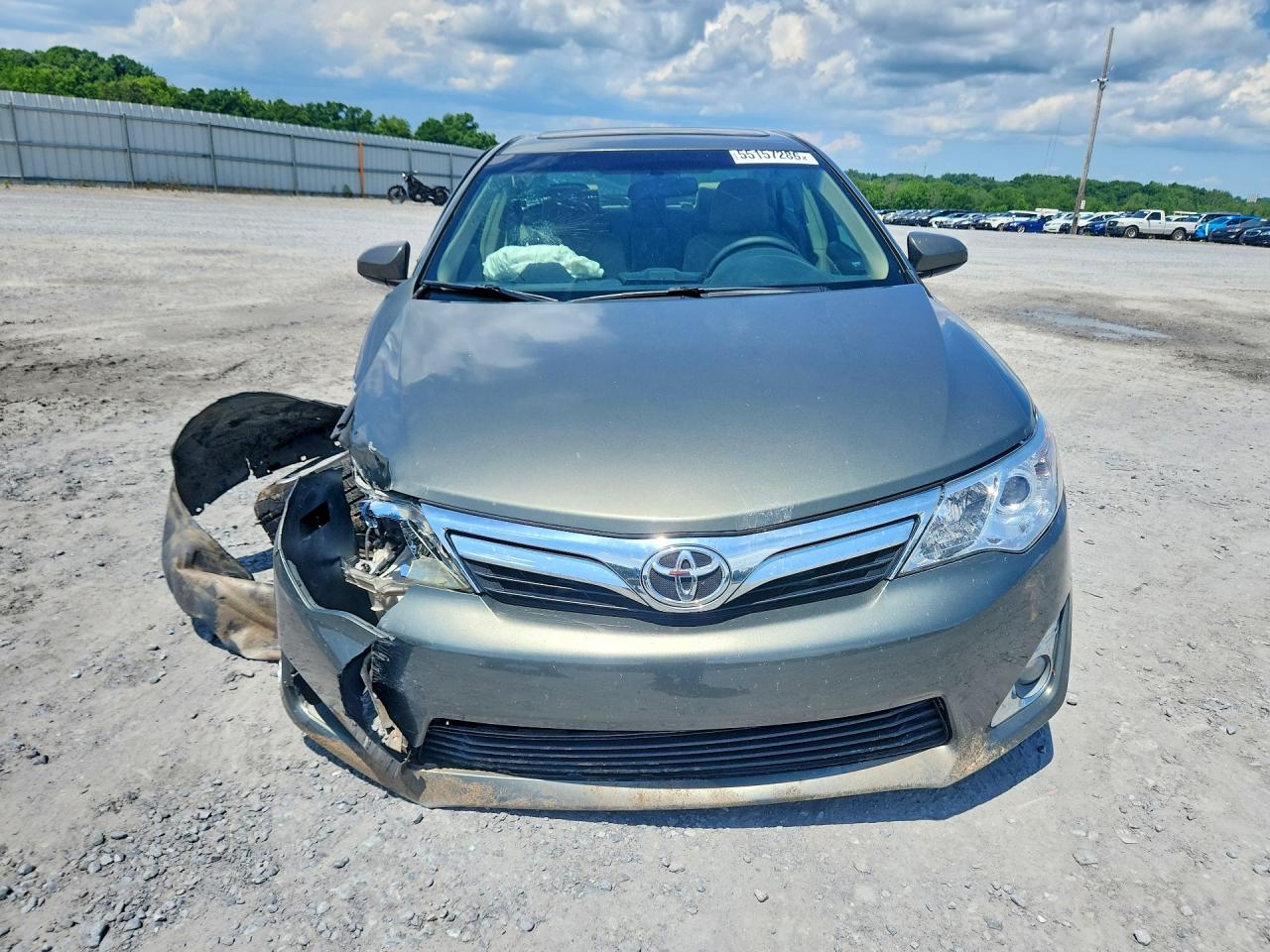 Toyota Camry Xle