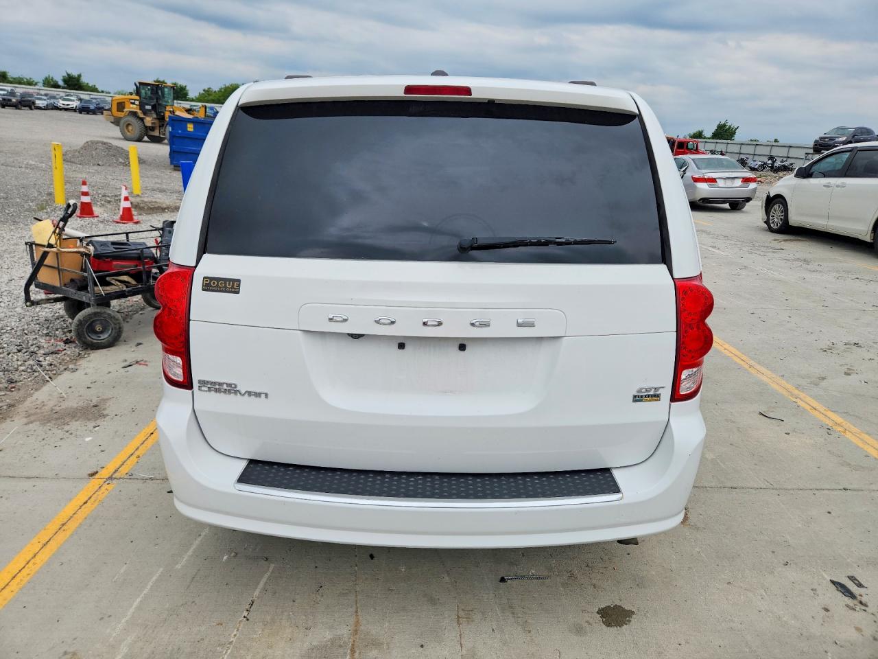 Dodge Caravan Gt