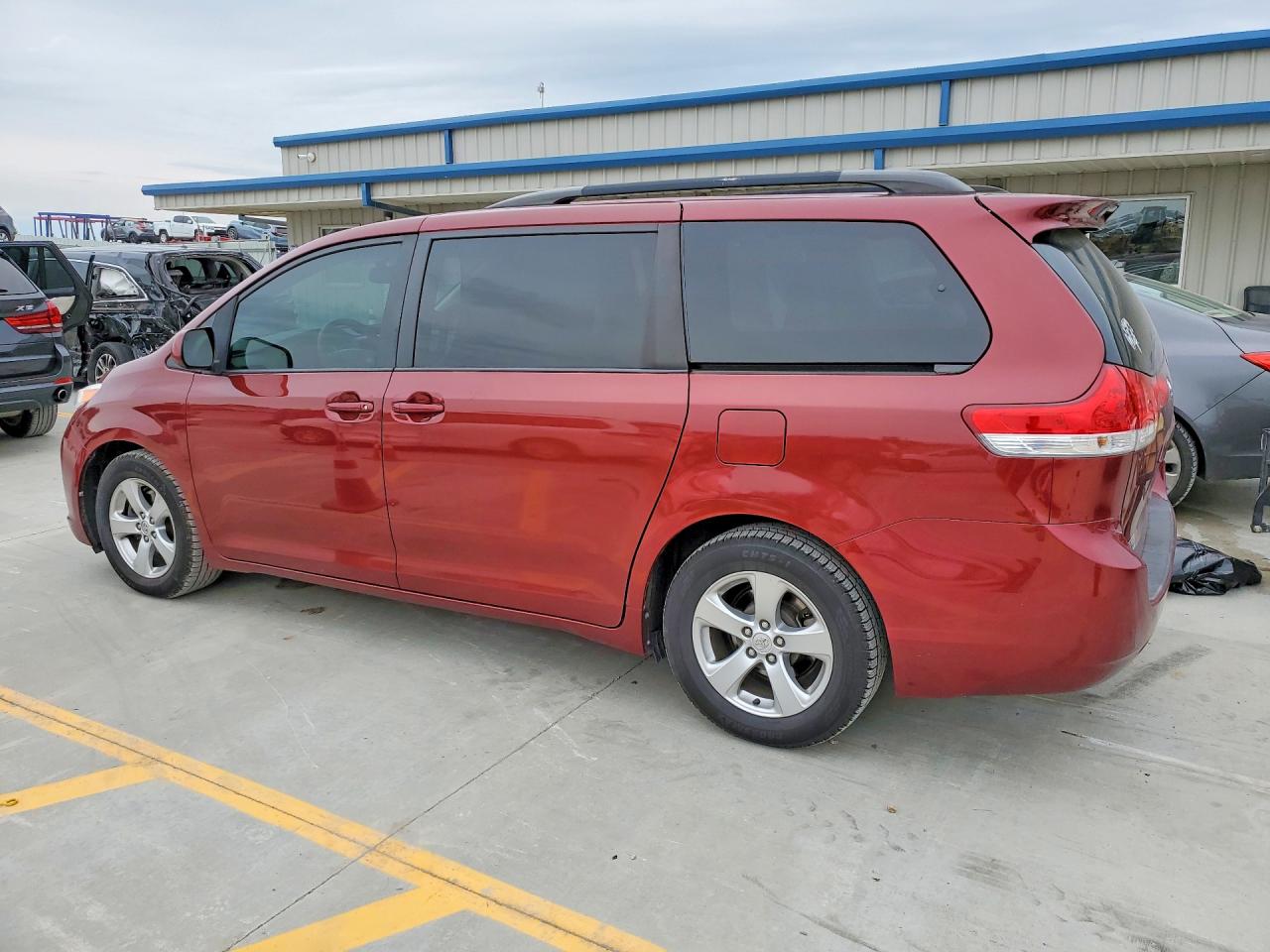 Toyota Sienna Le