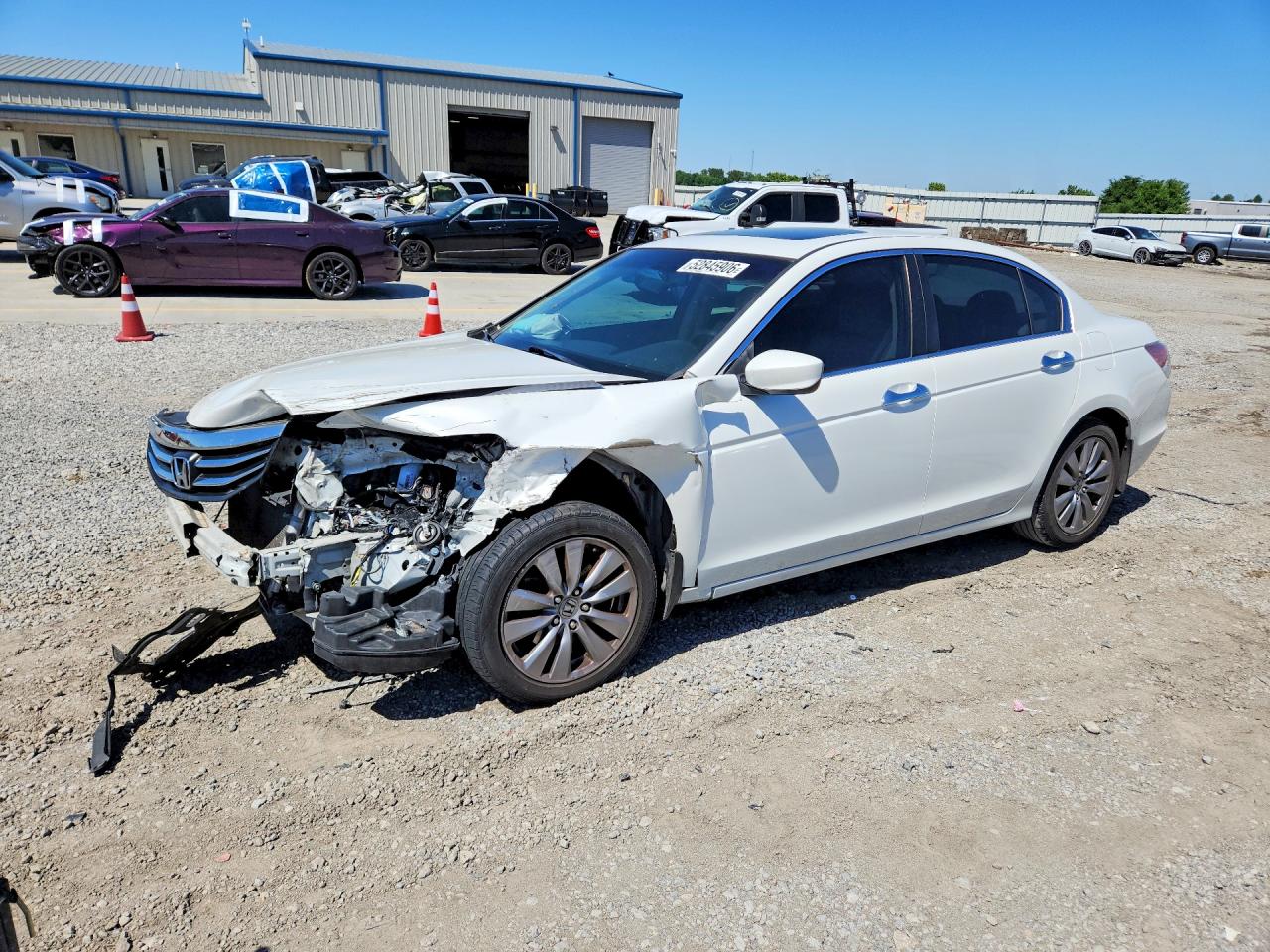 Salvage Honda Accord Image