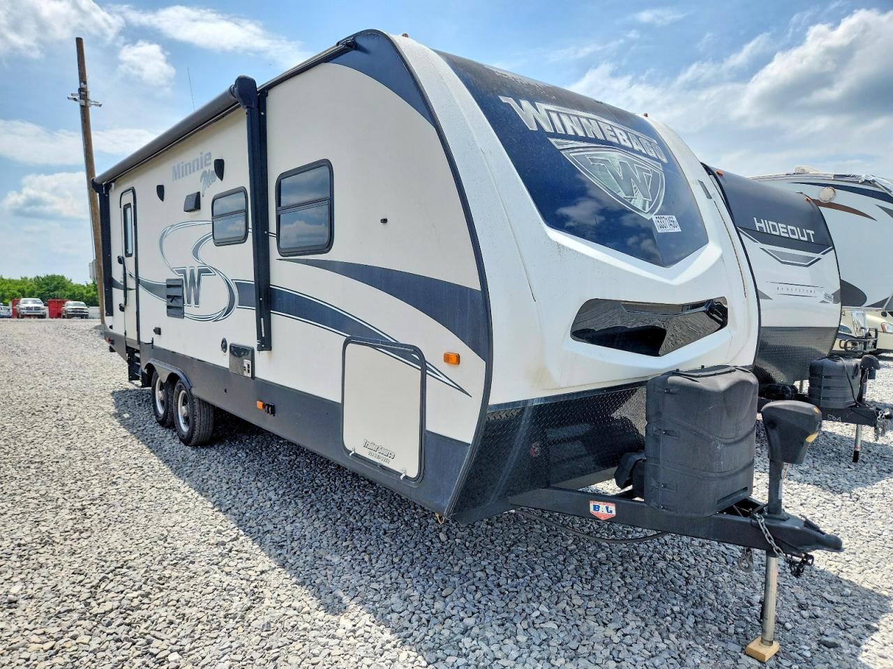 Salvage Winnebago Minnieplus Image