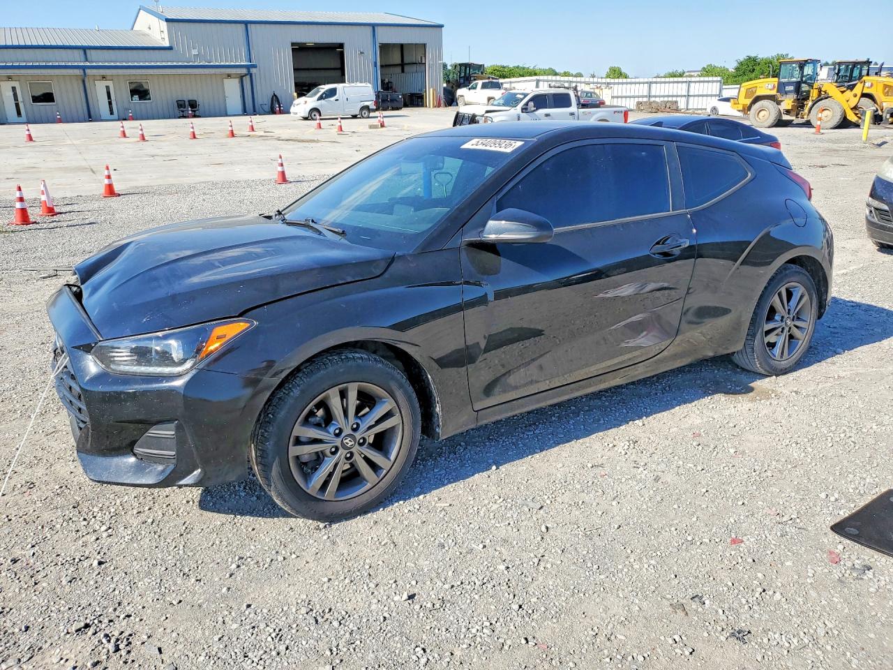 Salvage Hyundai VELOSTER Image