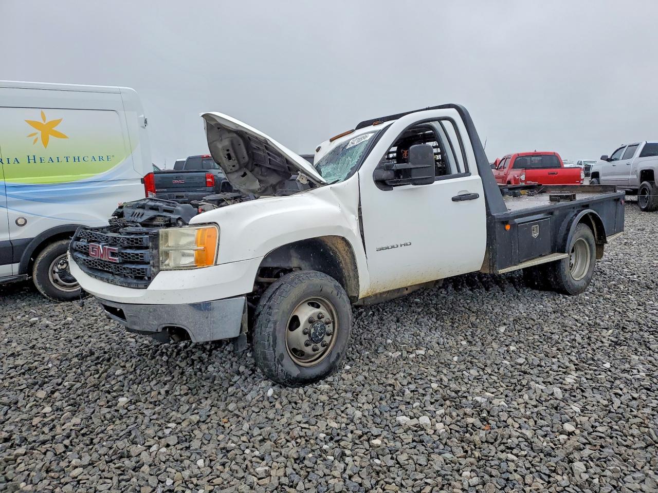 Salvage GMC Sierra Image