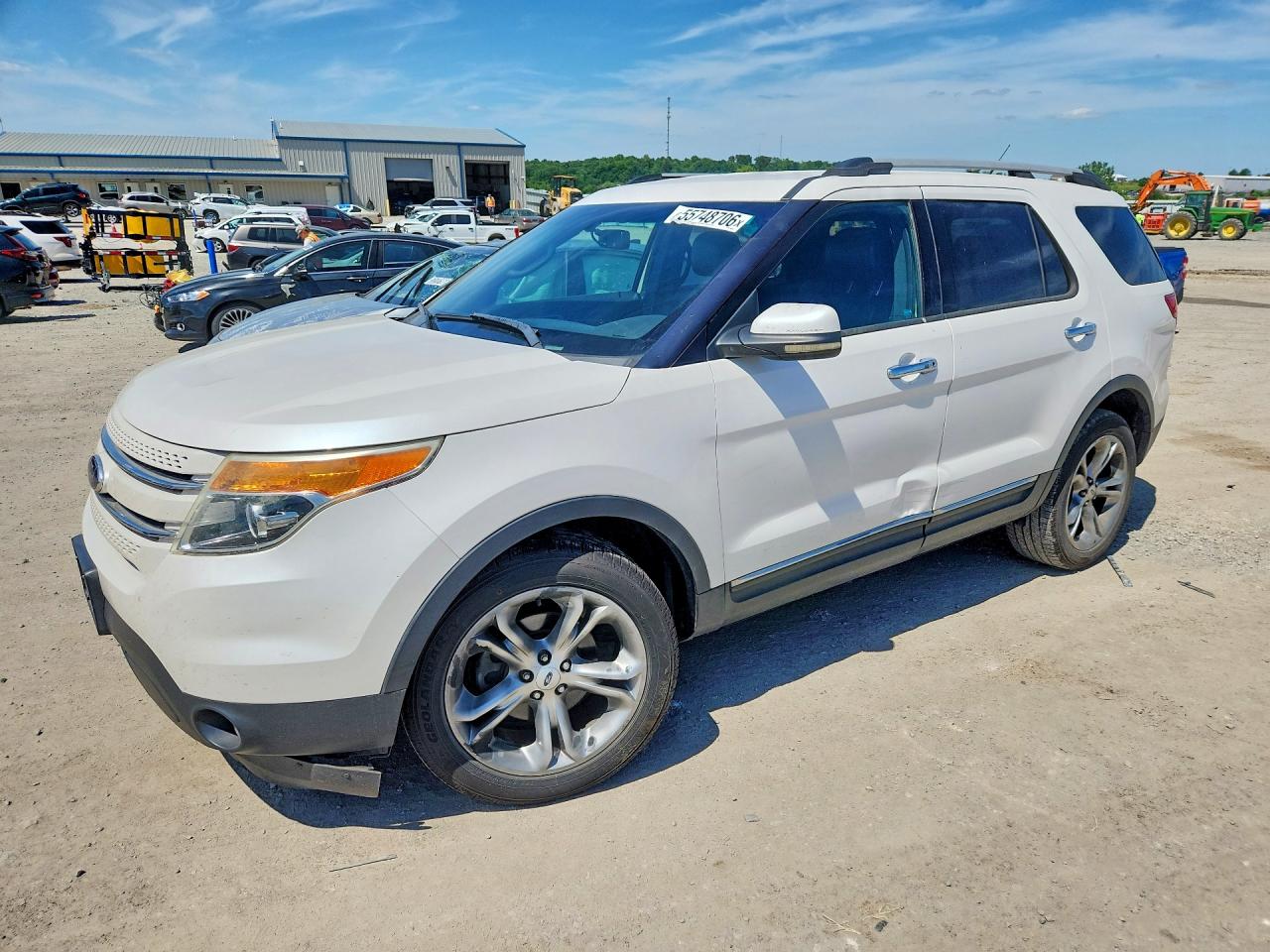 Salvage Ford Explorer Image