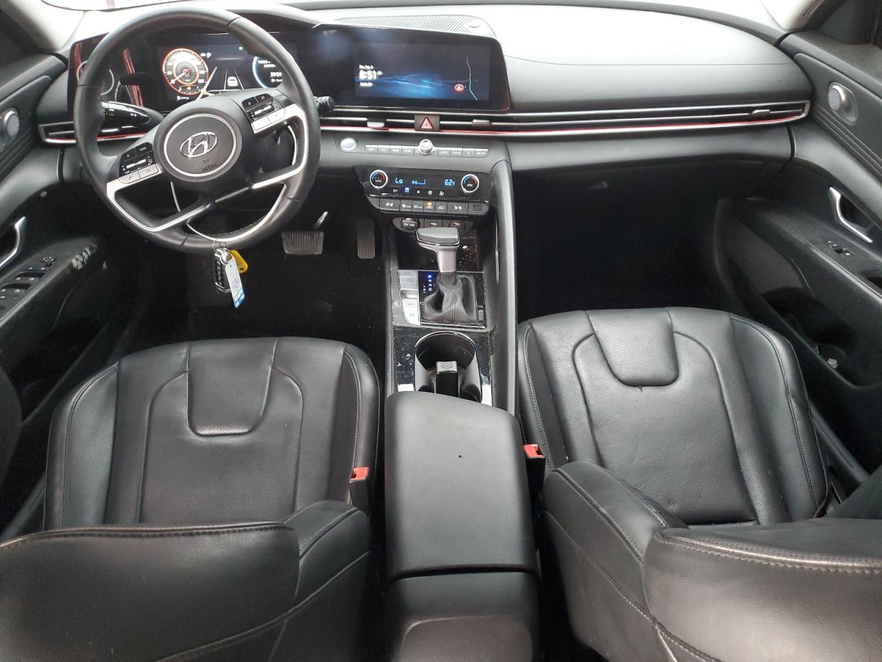 Hyundai ELANTRA Limited
