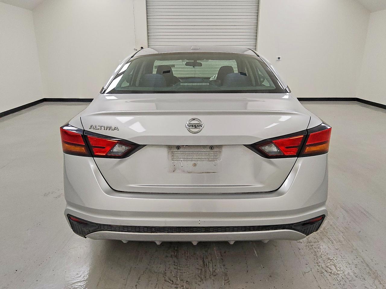 Nissan Altima S