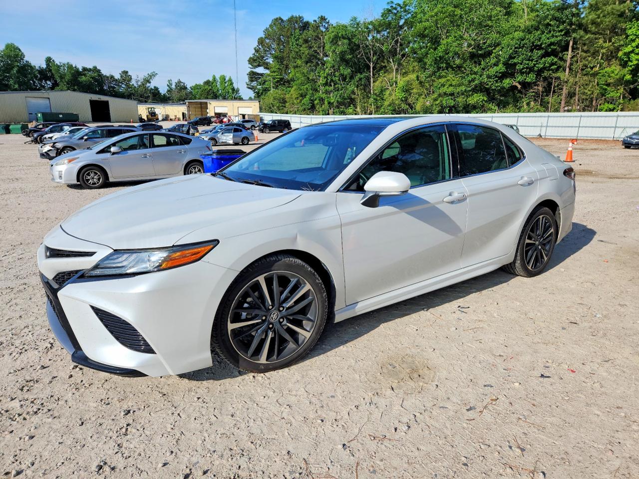 Salvage Toyota Camry Image