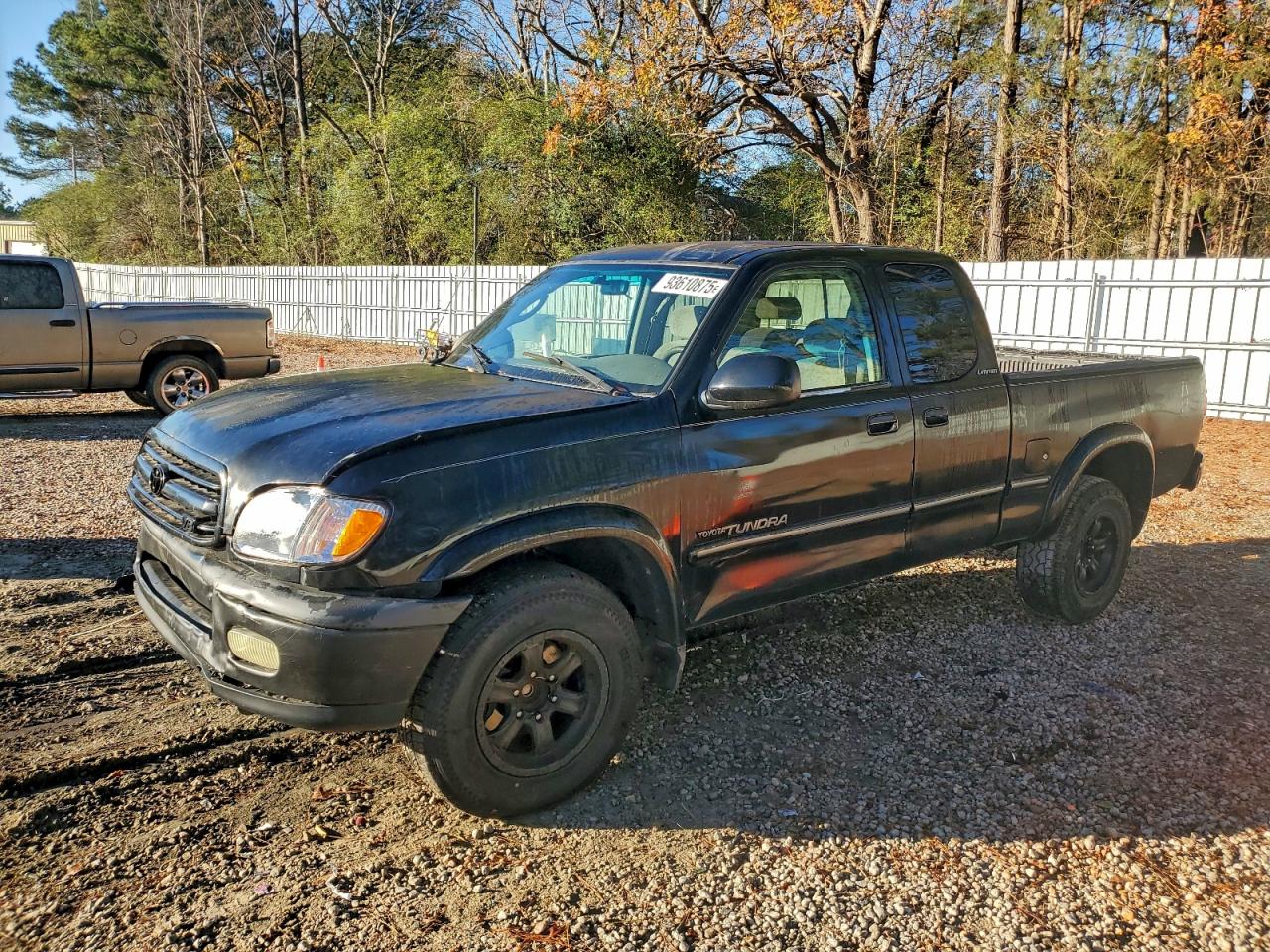 Salvage Toyota Tundra Image