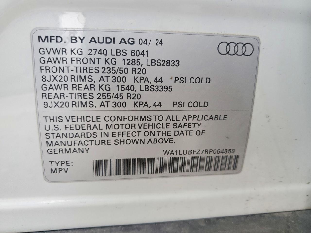 Audi Q4 Premium Plus