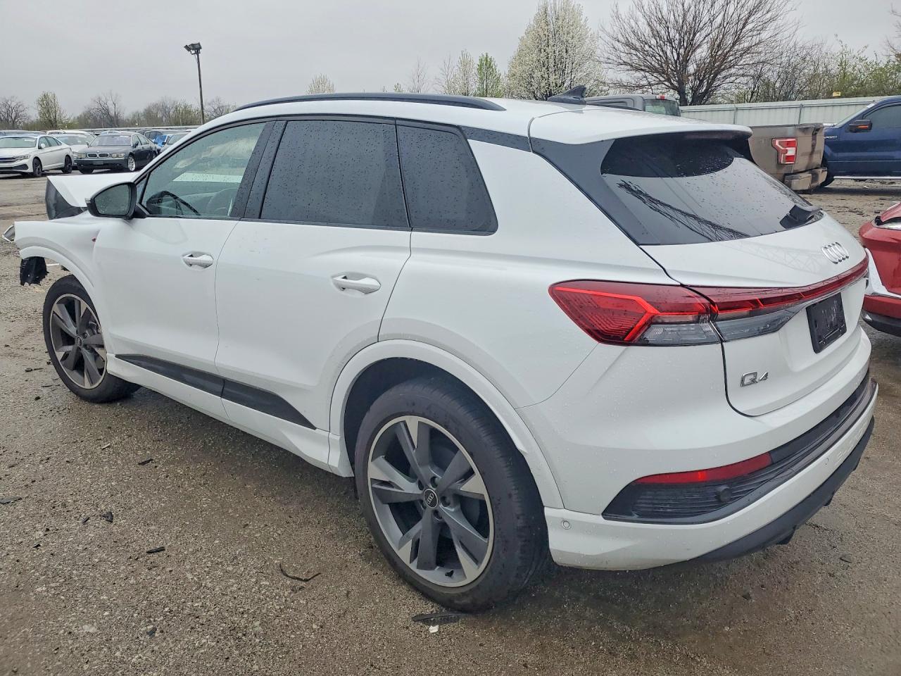 Audi Q4 Premium Plus