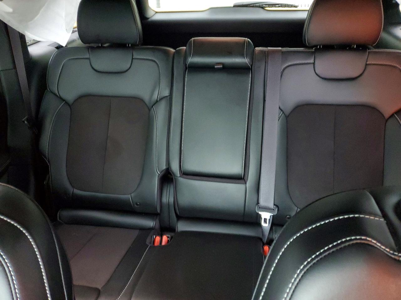 Jeep Cherokee Laredo