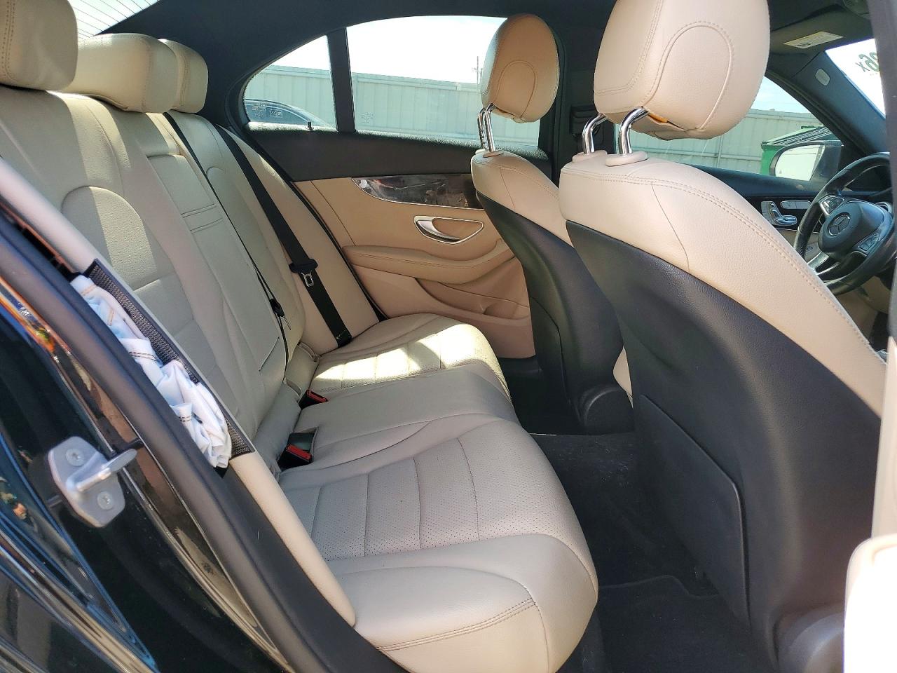 Mercedes-Benz C-Class 300 4matic