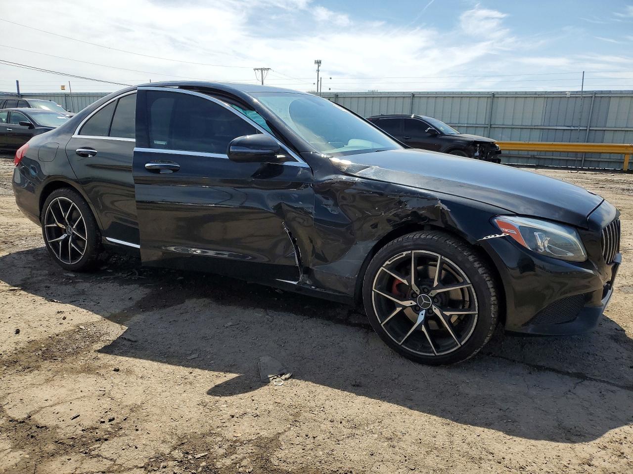 Mercedes-Benz C-Class 300 4matic
