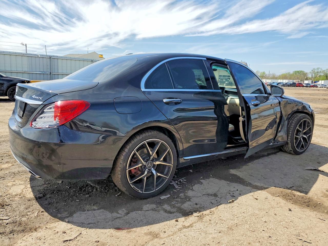 Mercedes-Benz C-Class 300 4matic