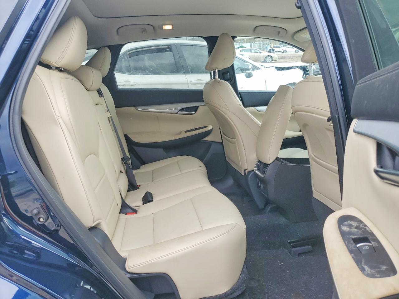 INFINITI Qx Luxe