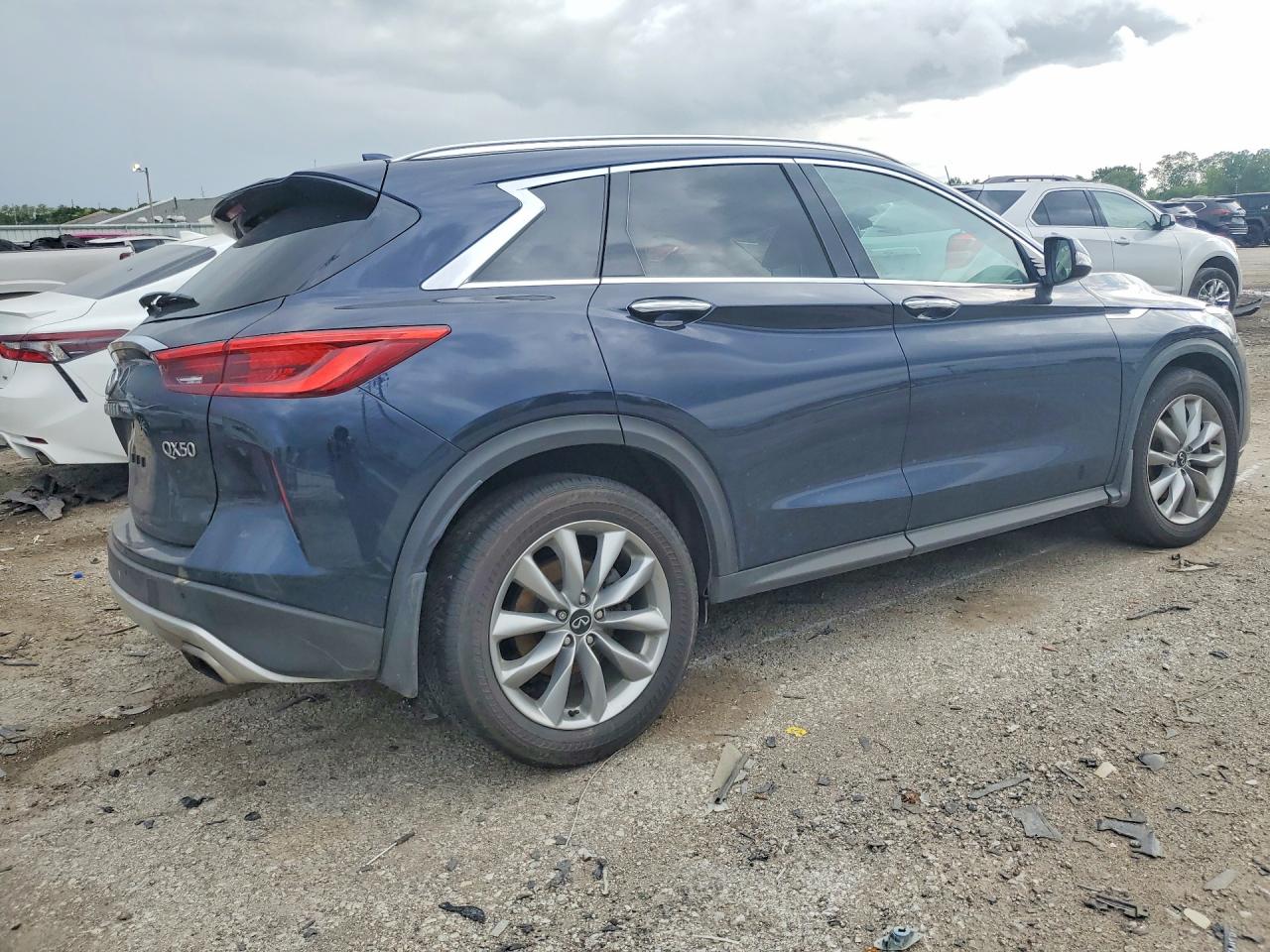 INFINITI Qx Luxe