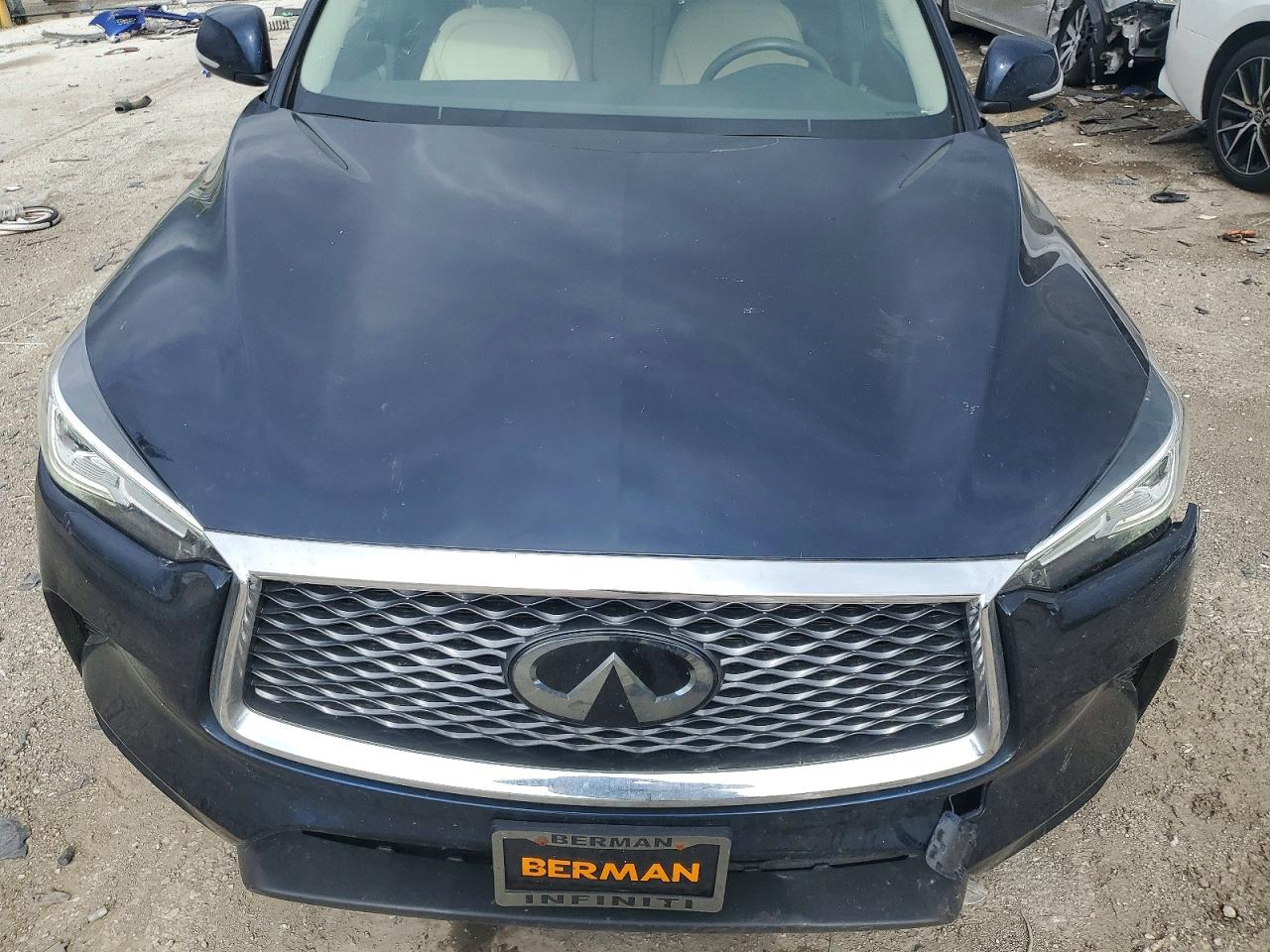 INFINITI Qx Luxe