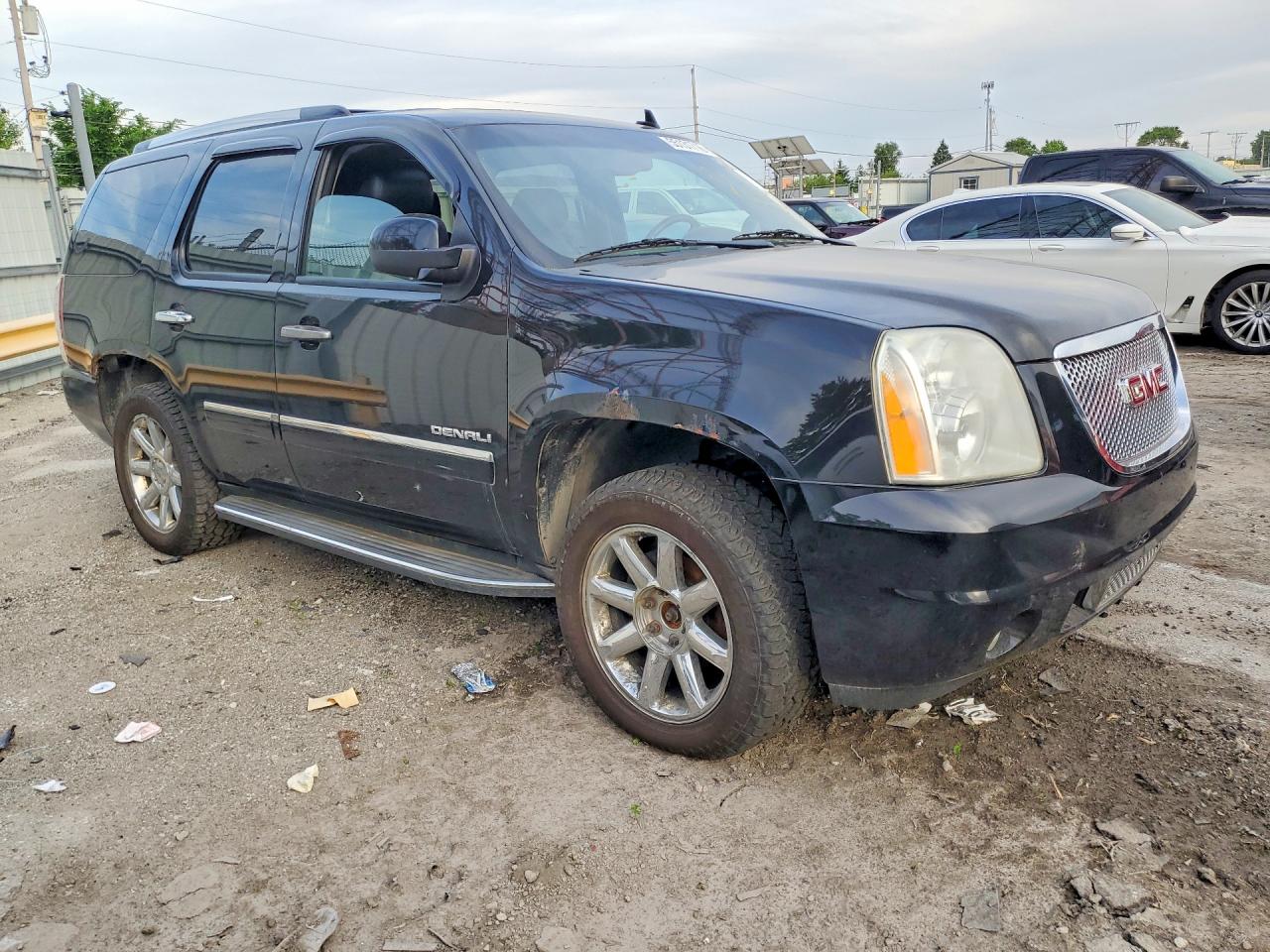 GMC Yukon Denali