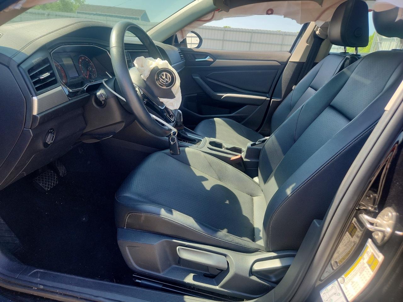 Volkswagen Jetta S