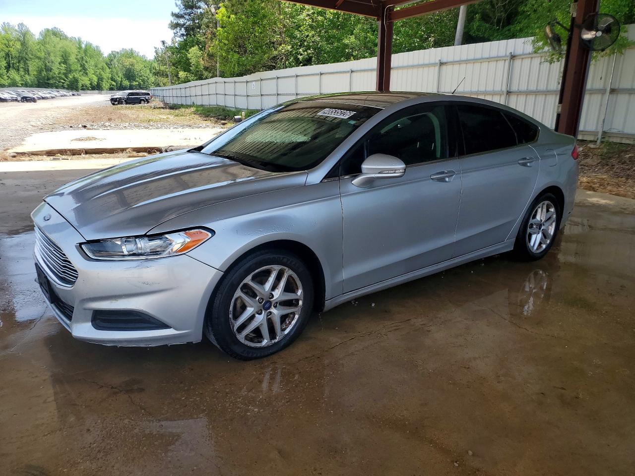 Salvage Ford Fusion Image