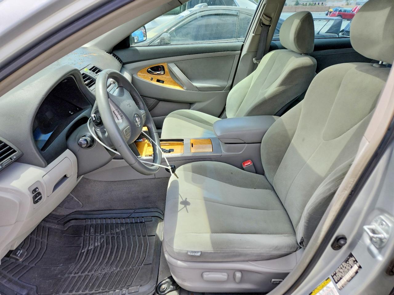 Toyota Camry Xle