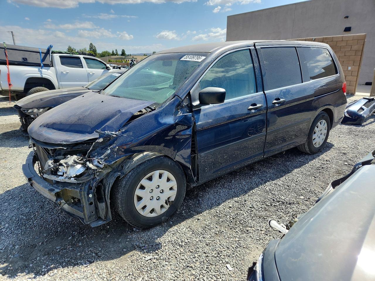 Salvage Honda Odyssey Image