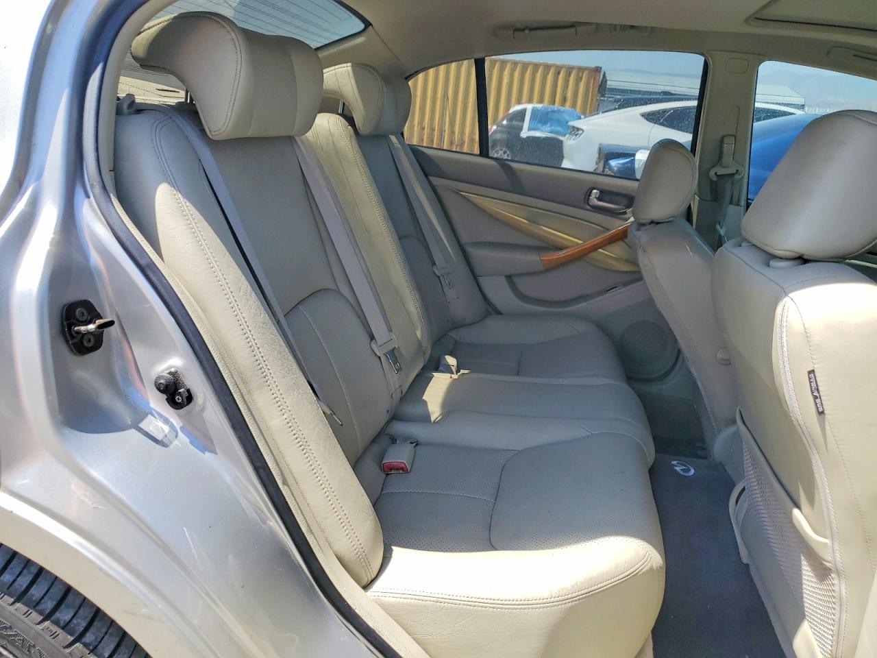 INFINITI G35 Base Base