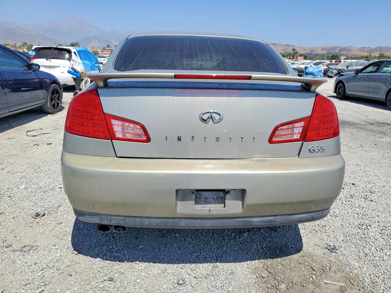 INFINITI G35 Base Base