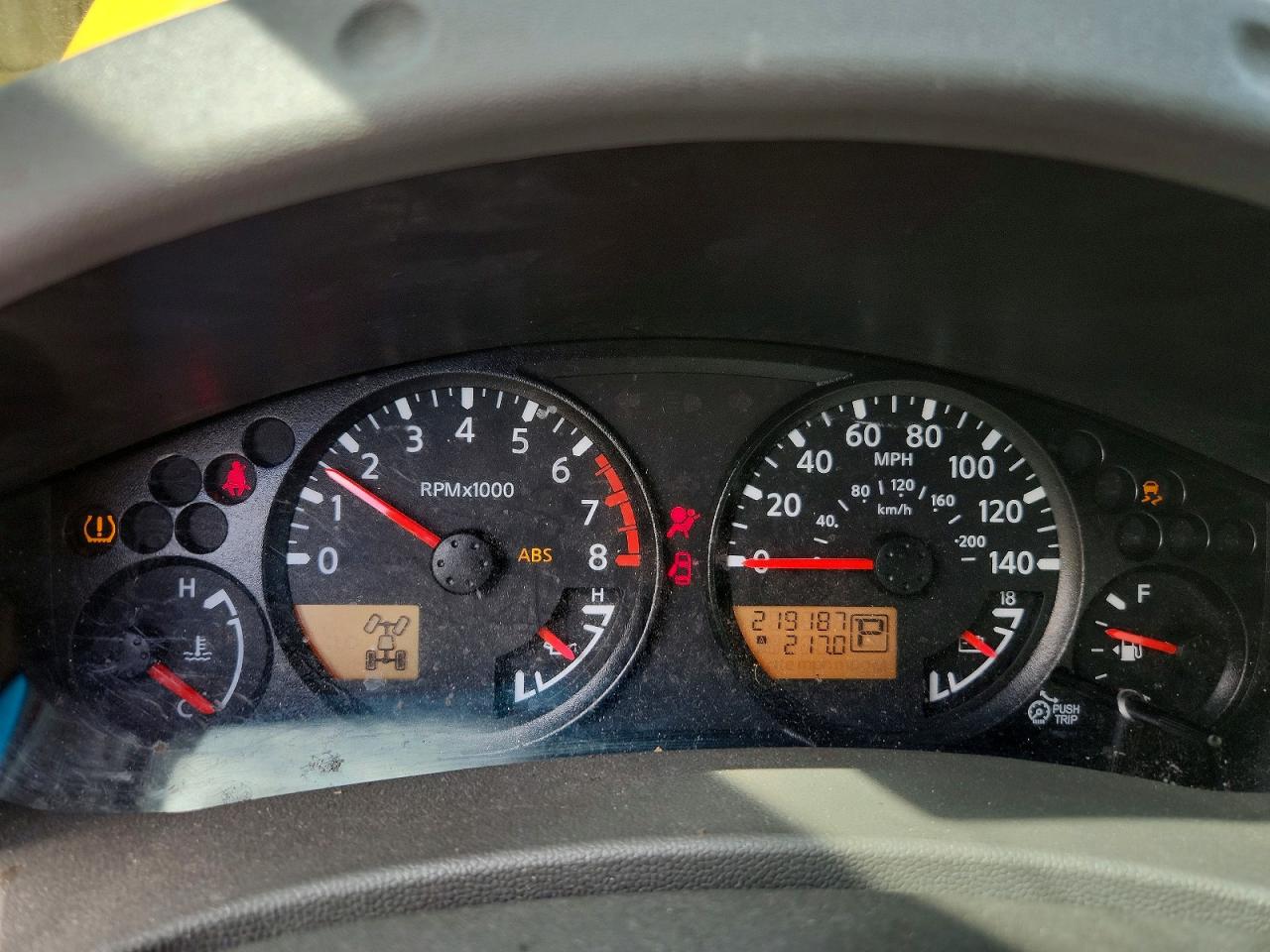 Nissan Frontier S