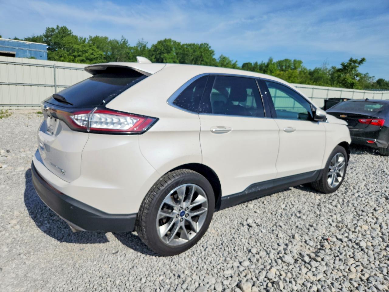 Ford Edge Titanium