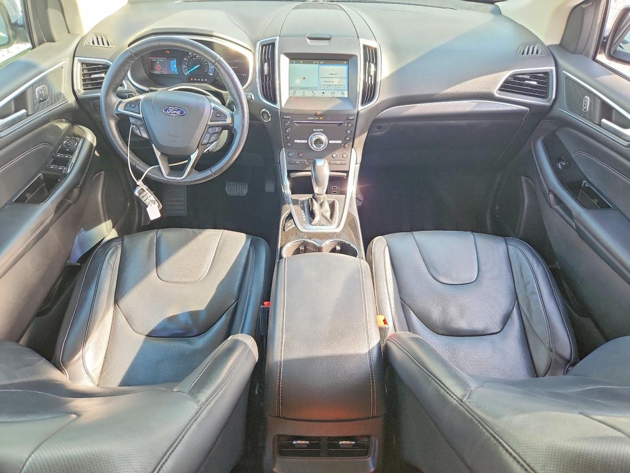 Ford Edge Titanium
