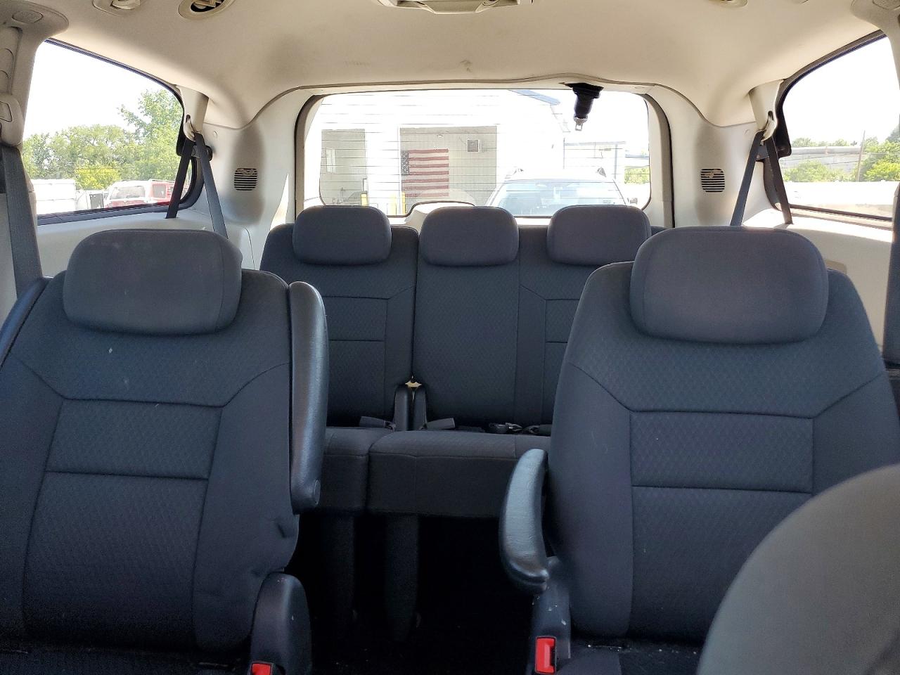 Dodge Caravan Sxt