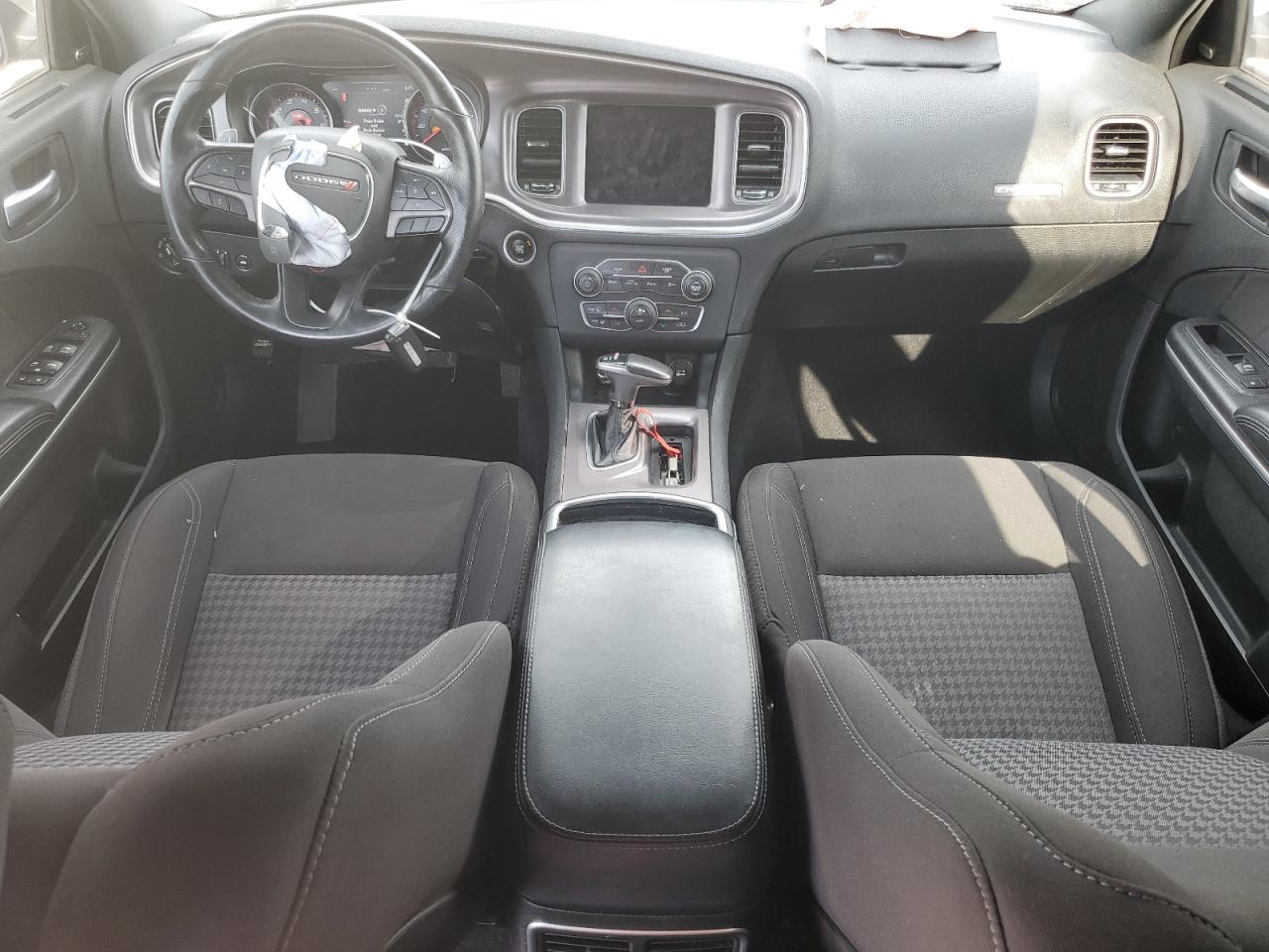 Dodge Charger Sxt