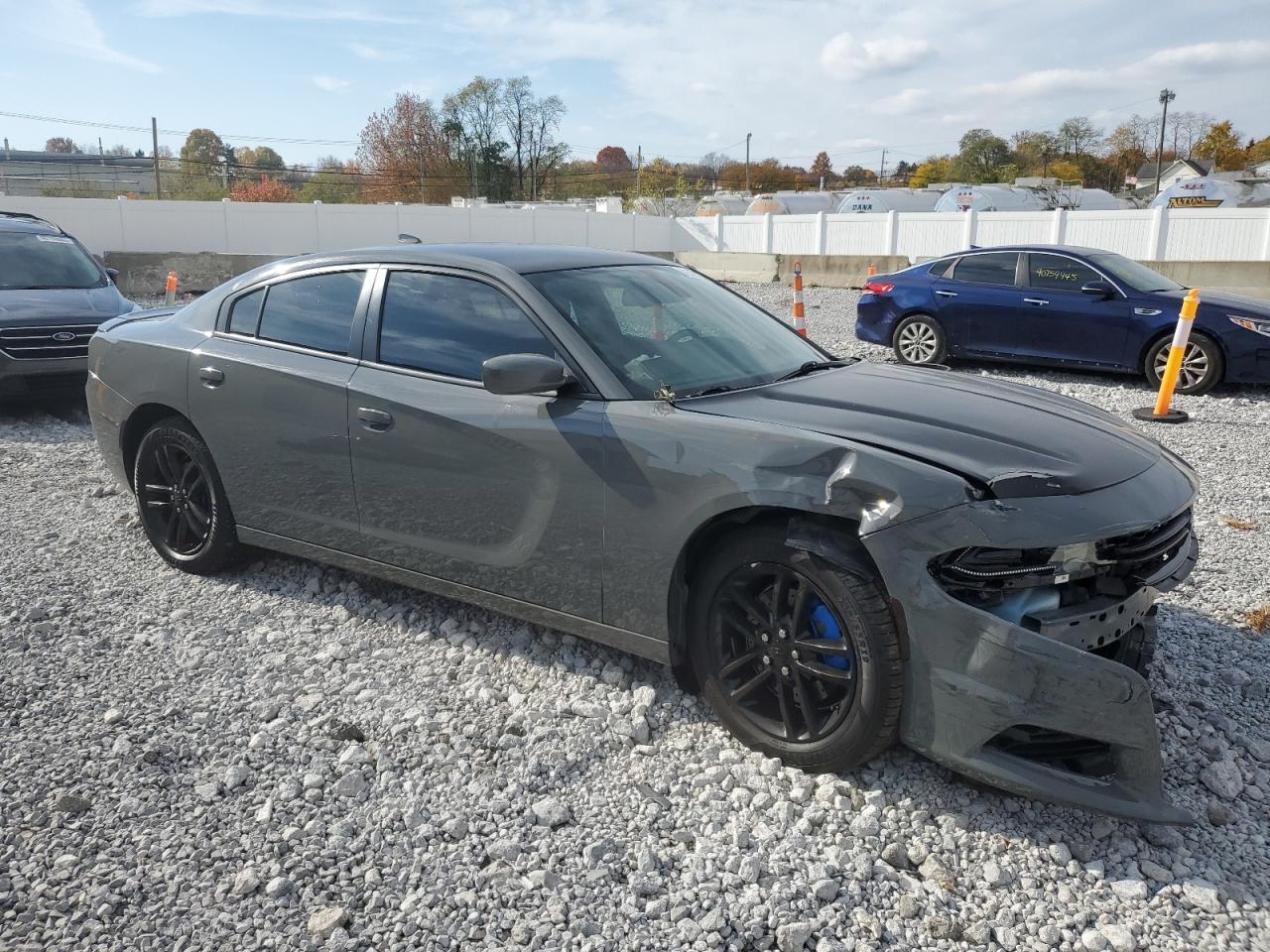 Dodge Charger Sxt