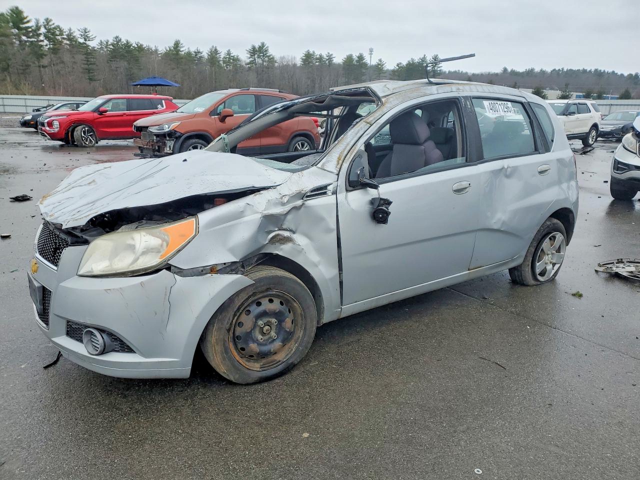 Salvage Chevrolet Aveo Image