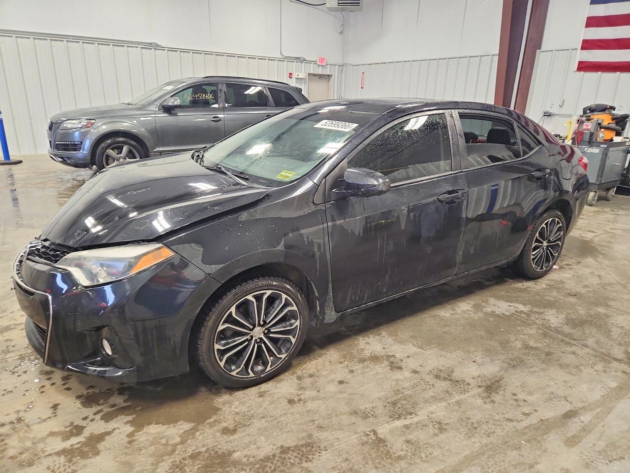 Salvage Toyota Corolla Image