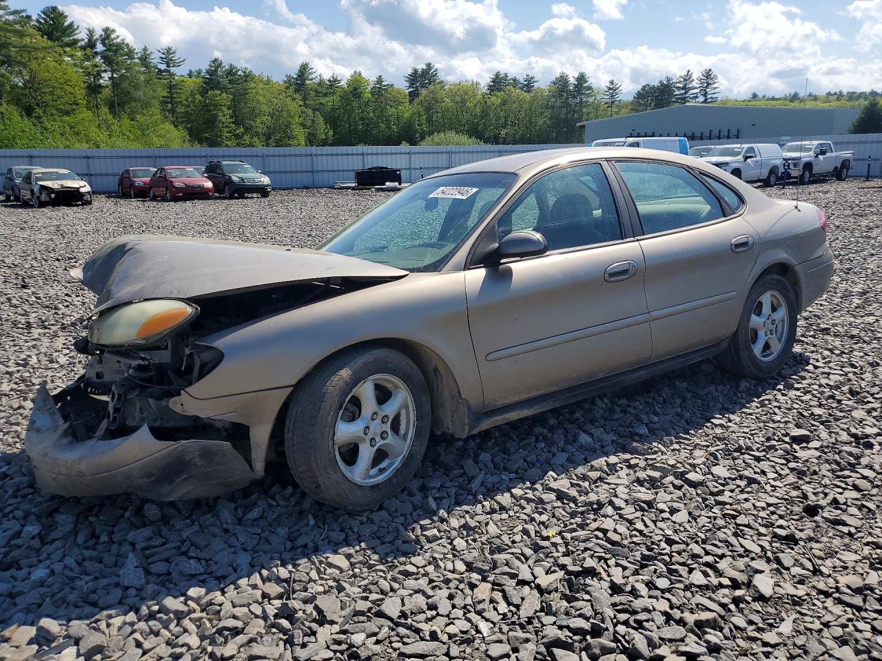 Salvage Ford Taurus Image