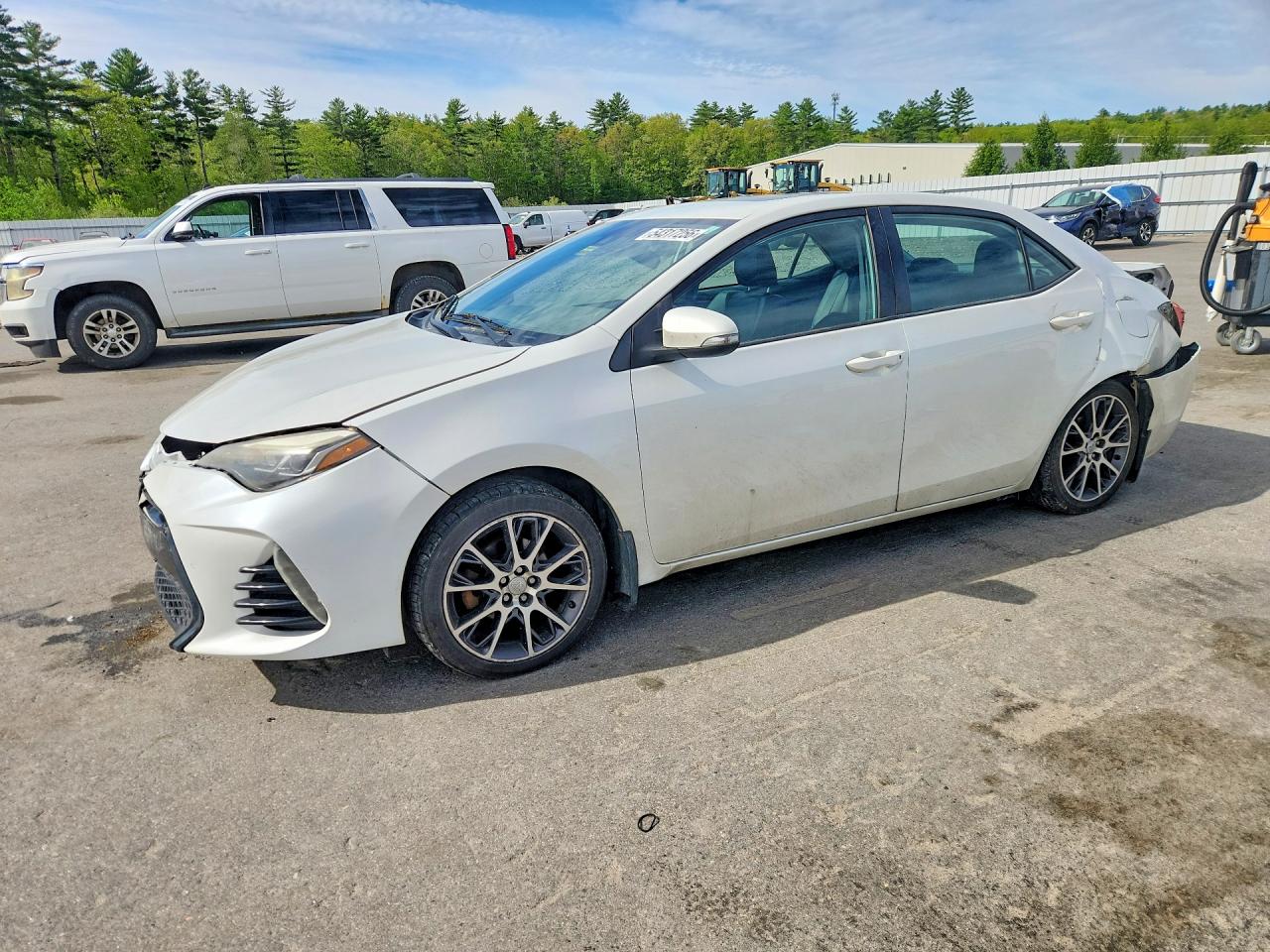 Salvage Toyota Corolla Image