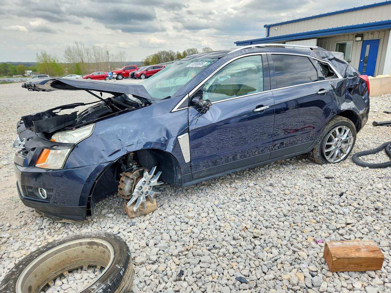 Salvage Cadillac SRX Image