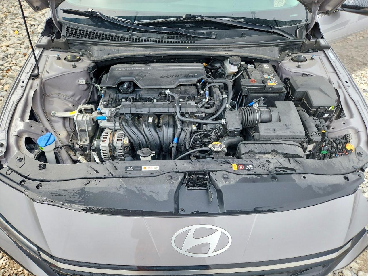 Hyundai ELANTRA Sel