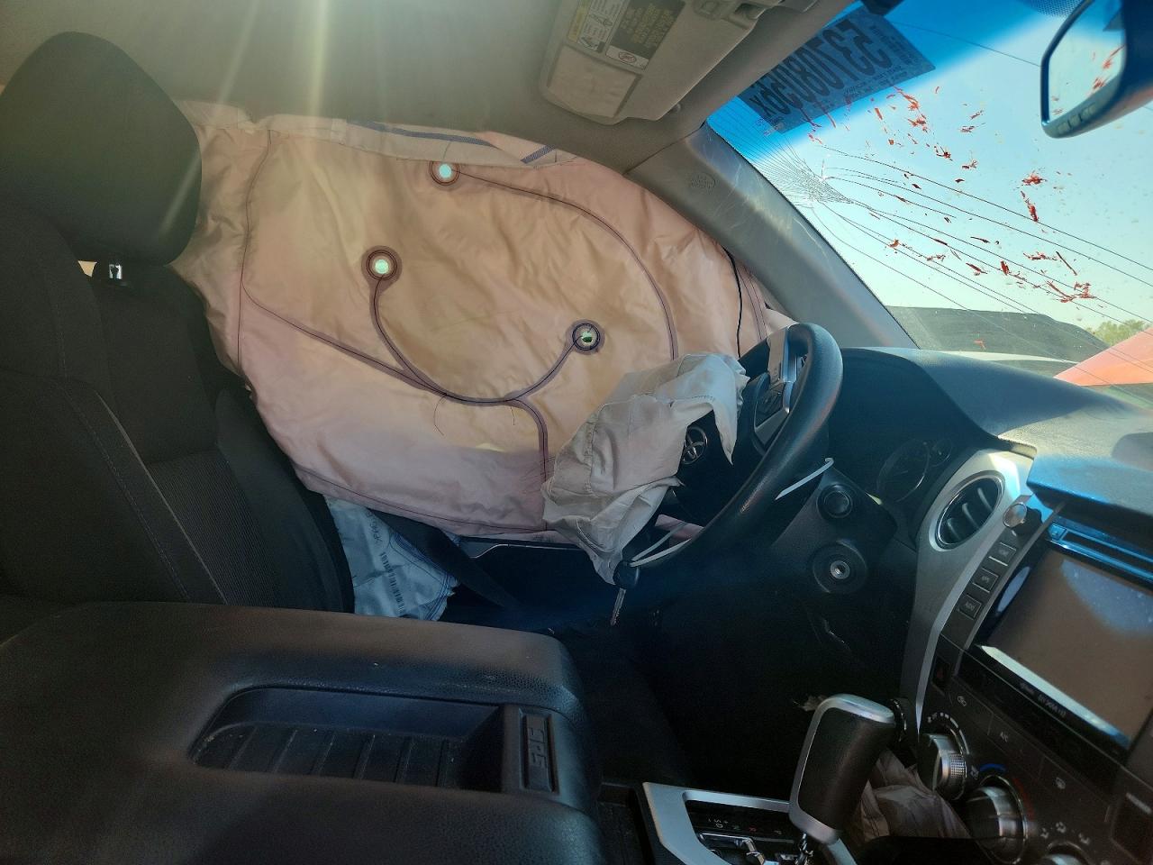 Toyota Tundra Sr5