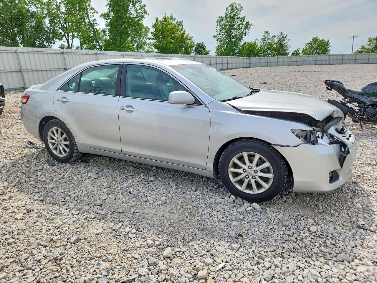 Toyota Camry Xle