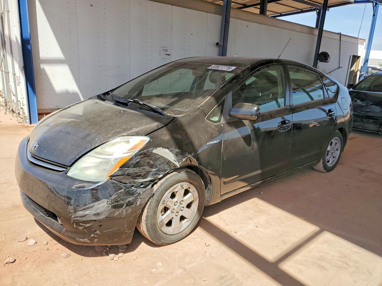 Salvage Toyota Prius Image